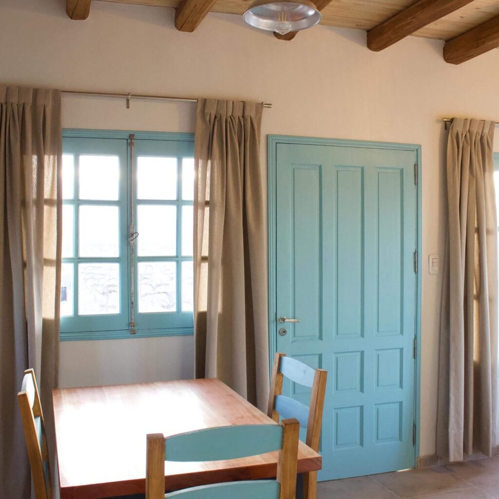 Comedor de casa Cielo
